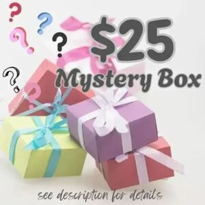$25 Mystery Box Womens Surprise Bundle 7- 10 items size: XL